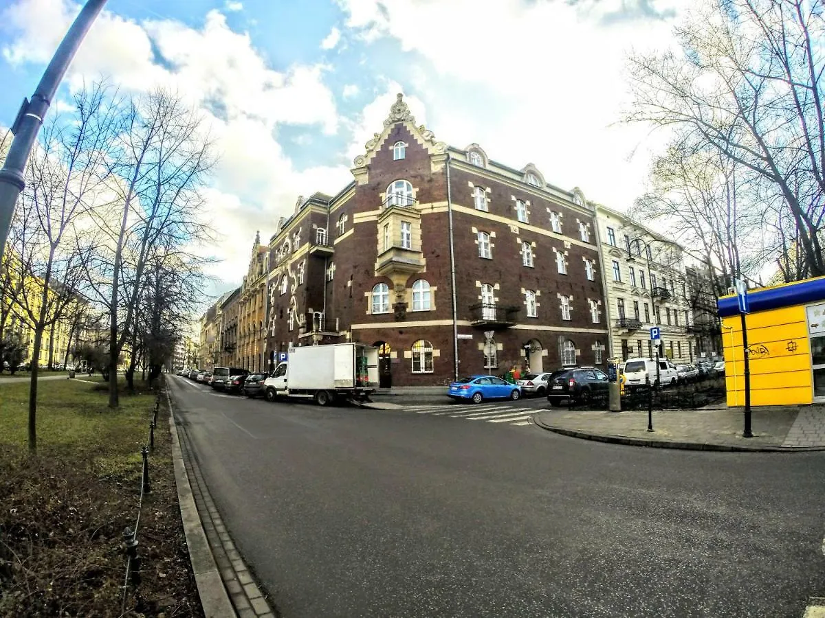 Red Sails Hostel Cracovia 0*,  Polonia